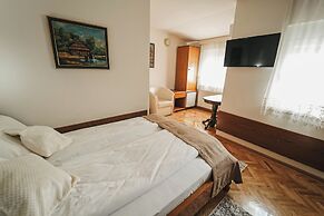 B&B Passage