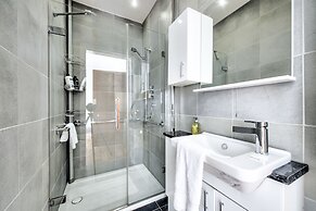 Cumberland - New Town Apartment