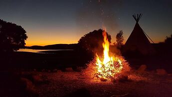 Wakana Lake Glamping