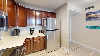 Destin On The Gulf 407 2 Bedroom Condo by RedAwning