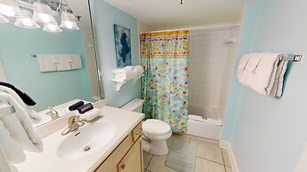 Destin On The Gulf 407 2 Bedroom Condo by RedAwning