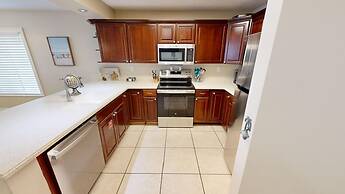 Destin On The Gulf 407 2 Bedroom Condo by RedAwning