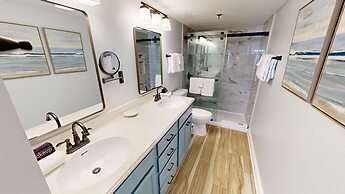 Destin On The Gulf 407 2 Bedroom Condo by RedAwning