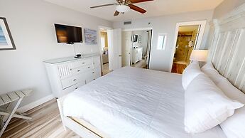 Destin On The Gulf 407 2 Bedroom Condo by RedAwning