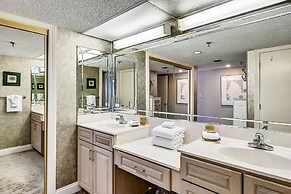 Inlet Reef 109 3 Bedroom Condo by RedAwning
