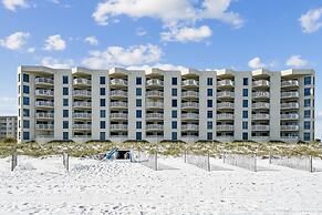 Inlet Reef 109 3 Bedroom Condo by RedAwning