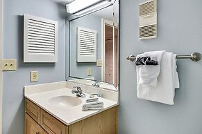 Inlet Reef 109 3 Bedroom Condo by RedAwning