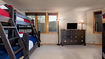 1382 Empire Mountain Ski Home 4 Bedroom Home by RedAwning