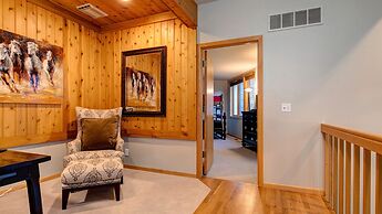 1382 Empire Mountain Ski Home 4 Bedroom Home by RedAwning