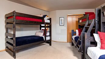 1382 Empire Mountain Ski Home 4 Bedroom Home by RedAwning