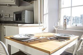 Oxford - New Town Apartment