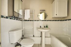 Oxford - New Town Apartment