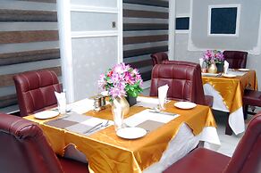 Glo-ran Hotel and Event Place