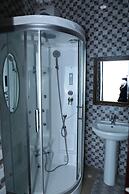 Glo-ran Hotel and Event Place