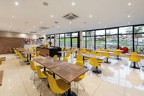 Blue Tree Jaguariuna