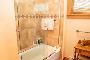 Potato Patch Club 22 3 Bedroom Townhouse by RedAwning