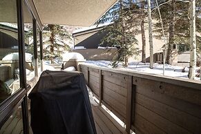 Potato Patch Club 22 3 Bedroom Townhouse by RedAwning