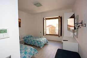 Odissea Residence e Rooms