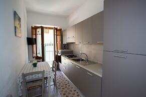 Odissea Residence e Rooms