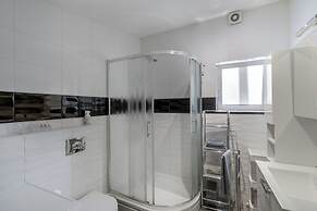 Apartment F9
