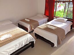 Country Club Eco - Casa Jardín