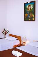 Country Club Eco - Casa Jardín