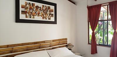 Country Club Eco - Casa Jardín