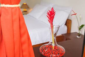 Country Club Eco - Casa Jardín