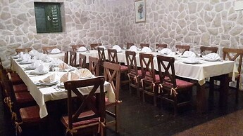 Fortuna Hotel & Restaurant