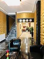 Lords Hotel