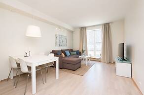 Nordic Host - Dronningens Gate 12