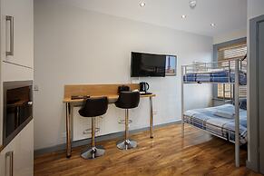 Blackpool Abode - Seaside Suites