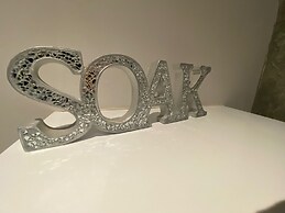 Blackpool Abode - Seaside Suites