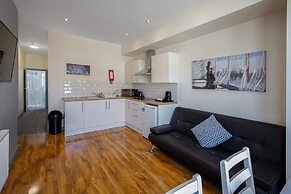 Blackpool Abode - Seaside Suites