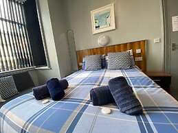 Blackpool Abode - Seaside Suites