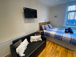 Blackpool Abode - Seaside Suites