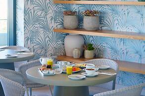 Longevity Health and Wellness Hotel - Adults Only