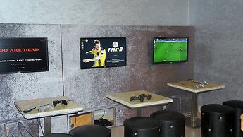 Beautiful Gate Hotel