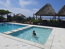 Capricho Beach House