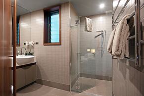 Yacht Club Villa 33-Serenity-Ocean Views with Golf Buggy