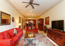 Upgraded Villa La Estancia W/view