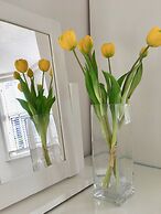 Netley Village Apartment