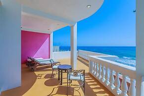 Villa Elena - Entire Property