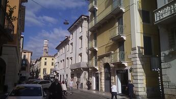 Marconi Rooms - Porta Leoni Suite