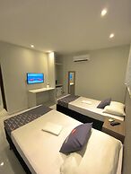 Mega Aeroporto Hotel