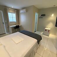 Mega Aeroporto Hotel