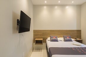 Mega Aeroporto Hotel