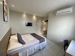 Mega Aeroporto Hotel