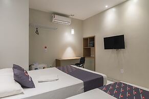 Mega Aeroporto Hotel