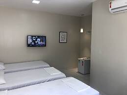 Mega Aeroporto Hotel